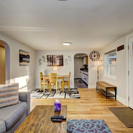 Little Blue Bungalow On Boise'S Bench, Pet Friendly, Fully Fenced Yard With Doggie Door! 2 Miles From Bsu, 5 Minutes From Downtown Boise, Desk And Workstation For Remote Workers, 2 Tv'S Large Walk-In Closet, Good For Mid-Term Stays Luaran gambar