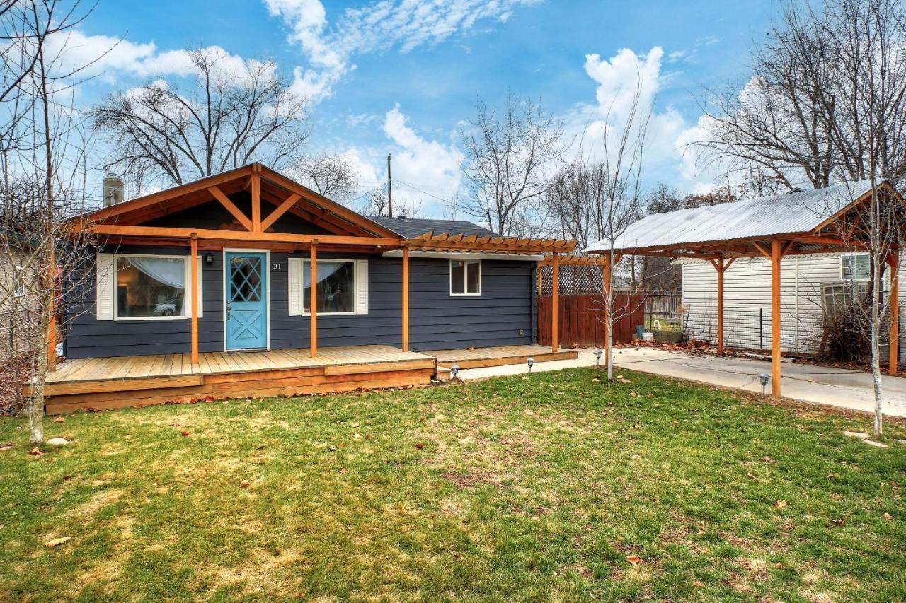 Little Blue Bungalow On Boise'S Bench, Pet Friendly, Fully Fenced Yard With Doggie Door! 2 Miles From Bsu, 5 Minutes From Downtown Boise, Desk And Workstation For Remote Workers, 2 Tv'S Large Walk-In Closet, Good For Mid-Term Stays Luaran gambar